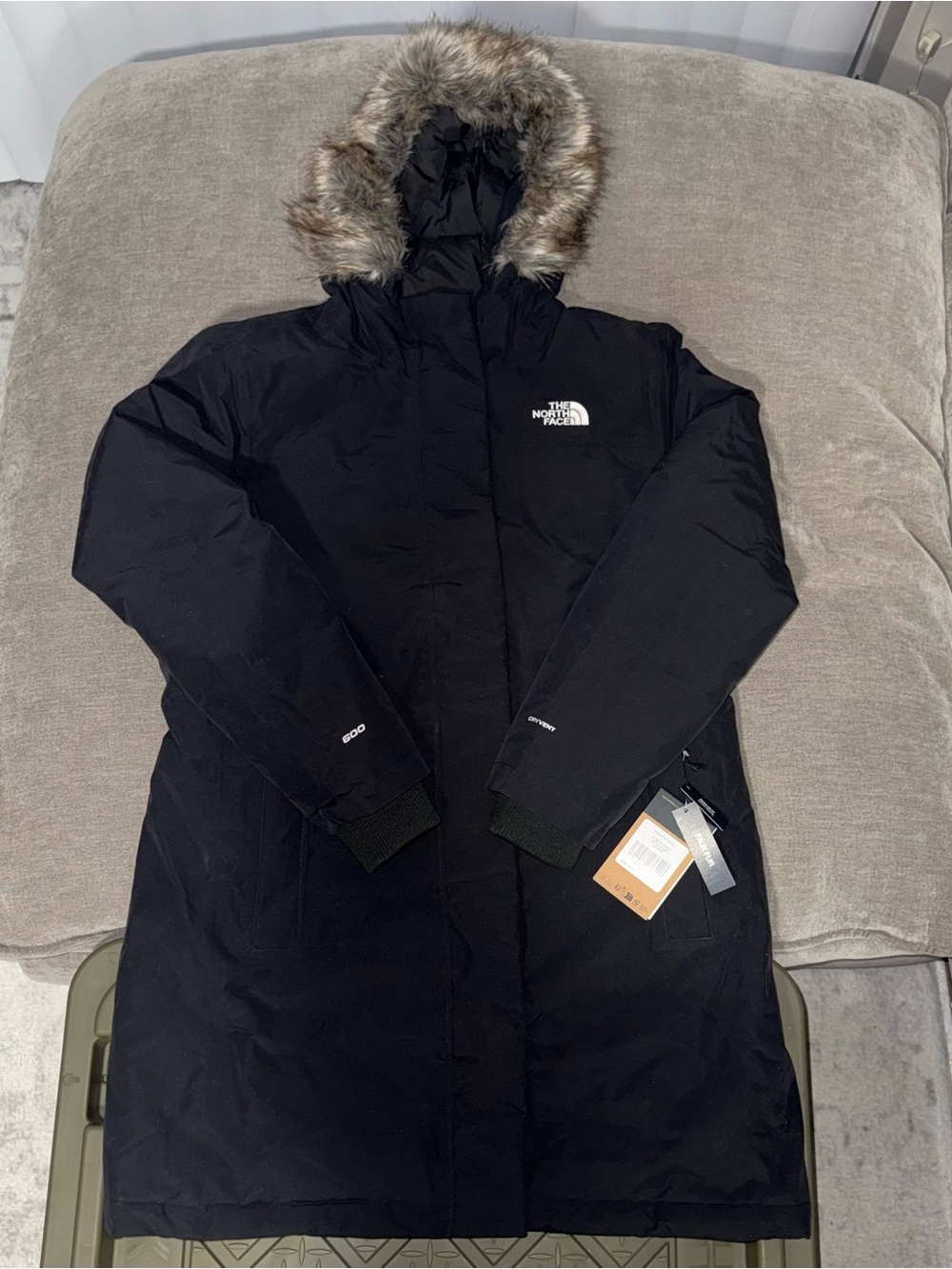 The North Face Women's Black Parka with Faux Fur Hood size X-LG NWT